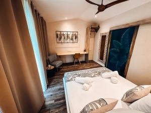 fare-havai-tenape-raiatea-chambre-double-4