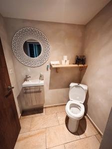 fare-havai-tenape-raiatea-salle-de-bain-2